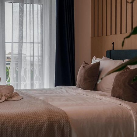 Townhouse17 Boutique Bed & Breakfast Victoria Exterior foto